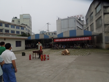 消防常抓不懈，安全警鐘長(zhǎng)鳴——2012年度消防演練